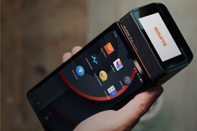 P3H Dual-Smart Payment Terminal SUNMI P3H EN(MT8768,2.46 inch,2GB+32GB,5M AF Rear+2M FF
Scanning+2M FF Front Camera,EU&Asia 4G+LA
4G,Android 14,Pogopin,EU Adapter)